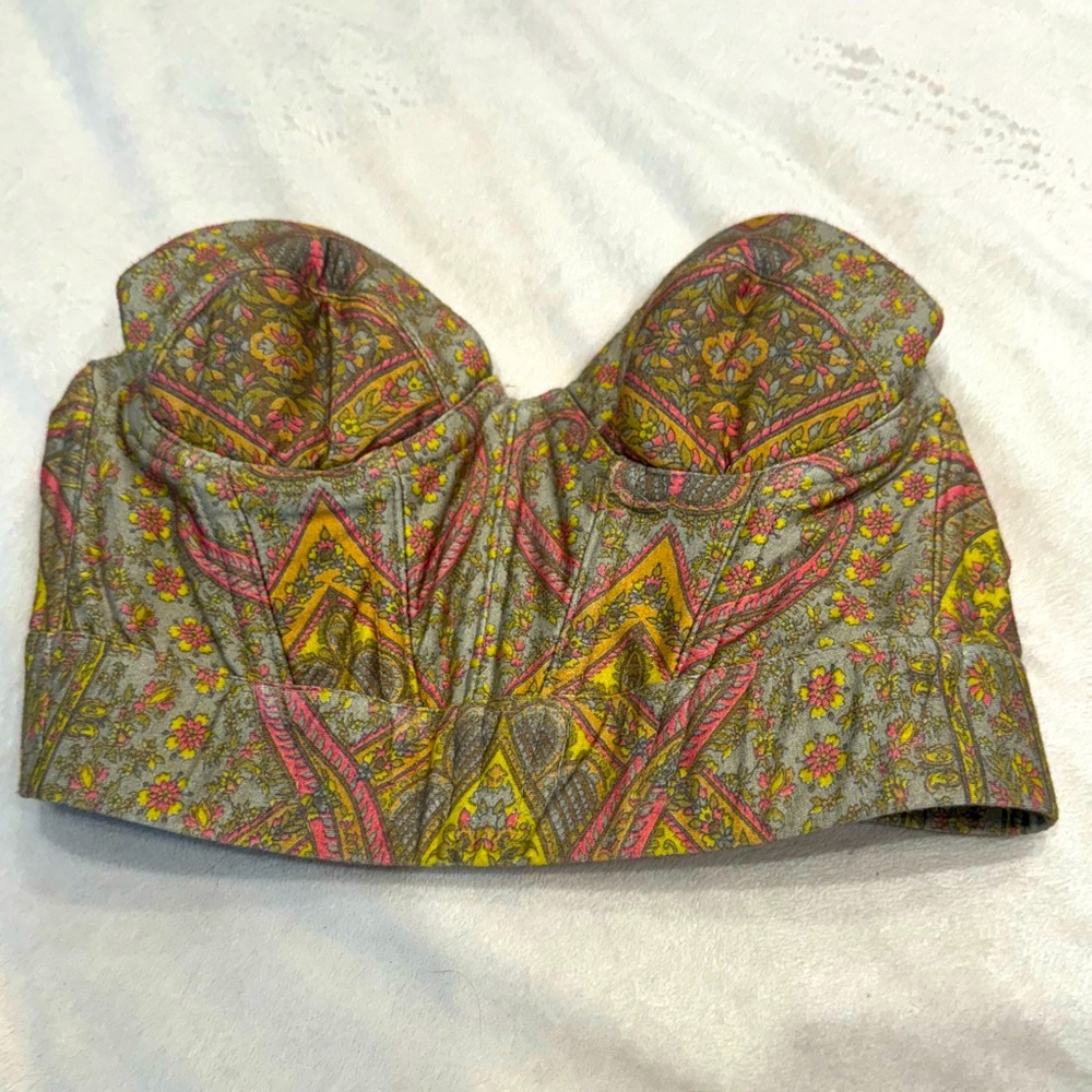 Novella Royale miley corset